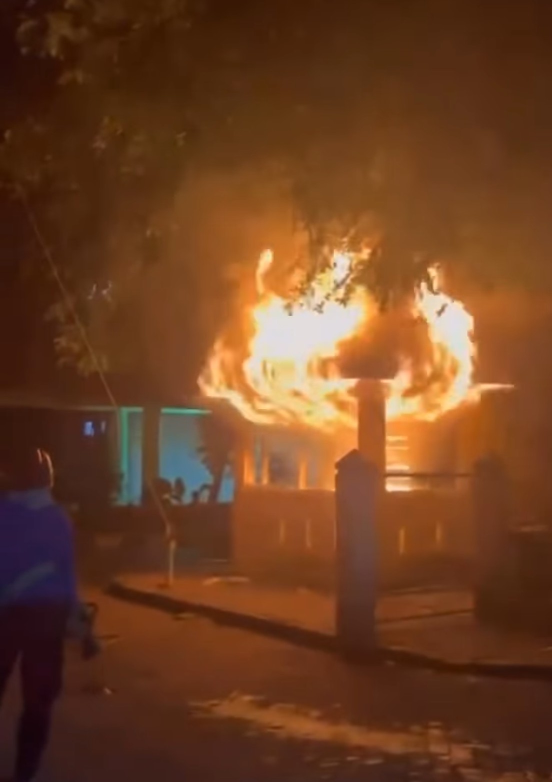 Gedung Fakultas Pertanian USK Terbakar, Diduga Buntut Kericuhan Antar-Mahasiswa